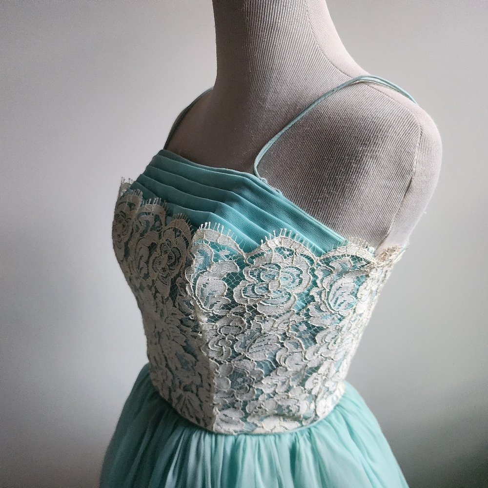 Rare 1950s Pinup Vintage Blue Chiffon Fit & Flare Dress White Lace Shelf Bust S - Picture 13 of 14